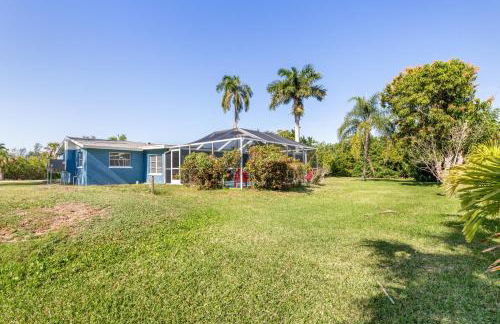 Relaxing 4 bedroom home with Pool - Photo 34