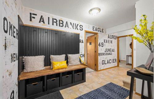 Hutch N Snow House AK - Foto 1