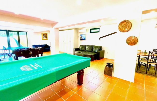 Stunning Villa Portugal Private Pool Diving Board - Photo 14