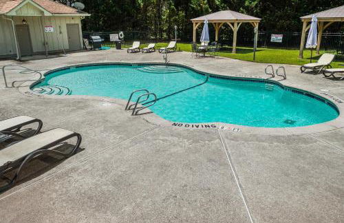 Hot Tub and EV Charger Helen Getaway with Views! - Photo 36