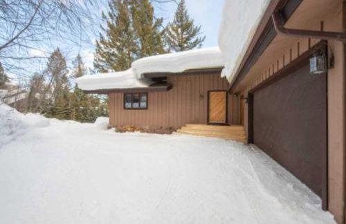 Bray House - Ski-in Ski-out family home - Foto 9