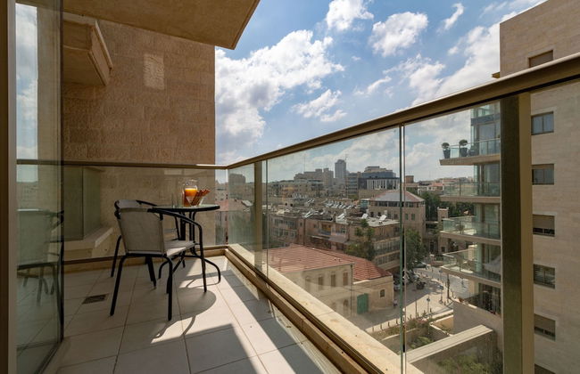 The Haneviim Court - Isrentals - Foto 11