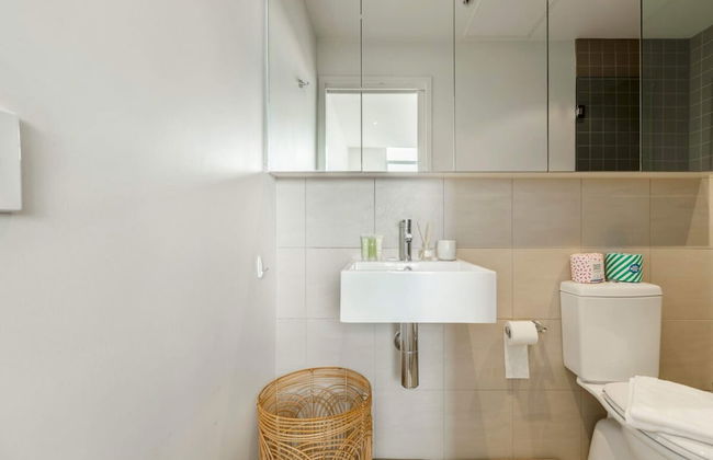 Stunning View 2-bed in Port Melbourne w/ Parking - Foto 19