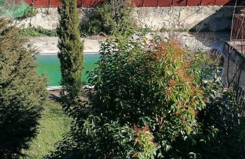 Croassecorbeau Maison de Famille au pied du Ventoux - Foto 16