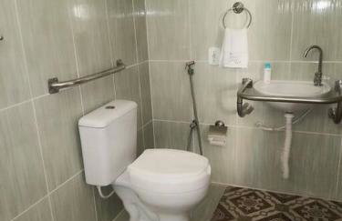 Casa 4 quartos, 2 suítes, piscina e acessibilidade - Frente para a lagoa - Foto 61