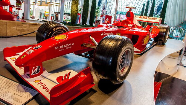 Excursão privada de um dia à Ferrari e Lamborghini com almoço - Foto 5