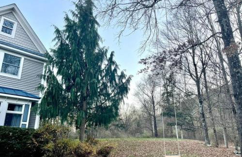 Charming Country Home with Hot Tub, Pond & Creek - Foto 20