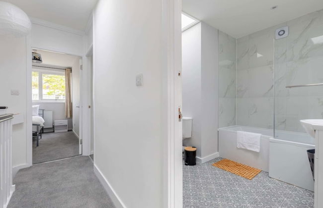 Newly Renovated 3BD Home, Islington! - Foto 37