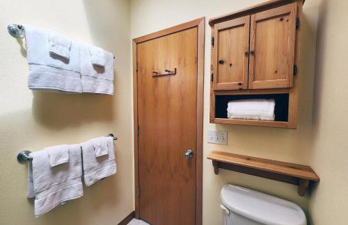 Walk to Everything! Hot Tub! Shorepine Haven - Foto 19