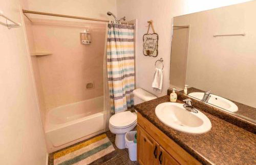 Maple Canyon~waffles~kitchen~wash+dry - Foto 21