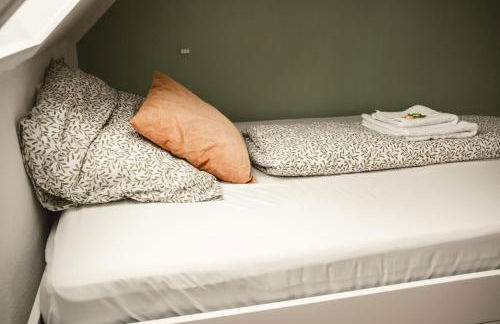 Zentrale & frisch renovierte Unterkunft am Bahnhof - Foto 2