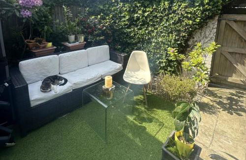 House - Sleeps 4 - Garden - Pets Ok - Parking - Photo 7