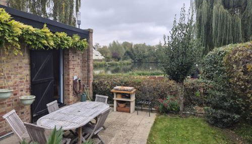 Lakeside house rental - maison bord de lac - Foto 2, Garden view