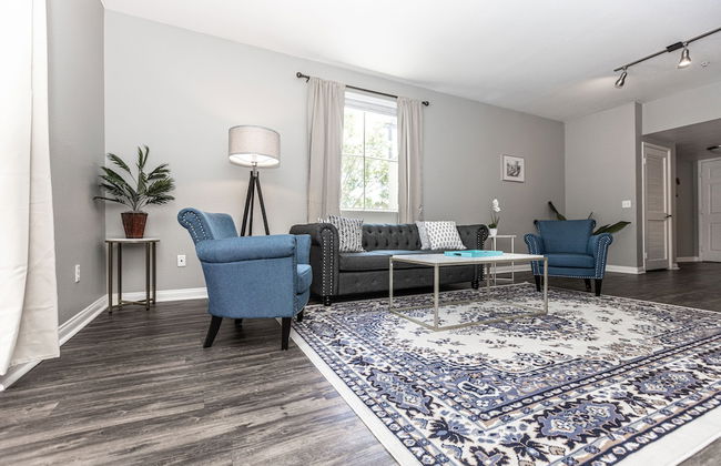 Resort Style Condo 220MV - Photo 13