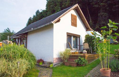 Kleines Ferienhaus zu Füßen des Rennsteigs - Foto 1