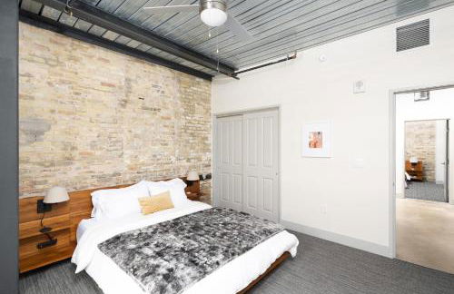 Brewery District Luxe 2BR Near Fiserv with Parking - Foto 9