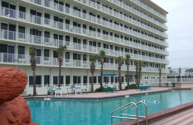 Harbour Beach Oceanfront Resort - Foto 1