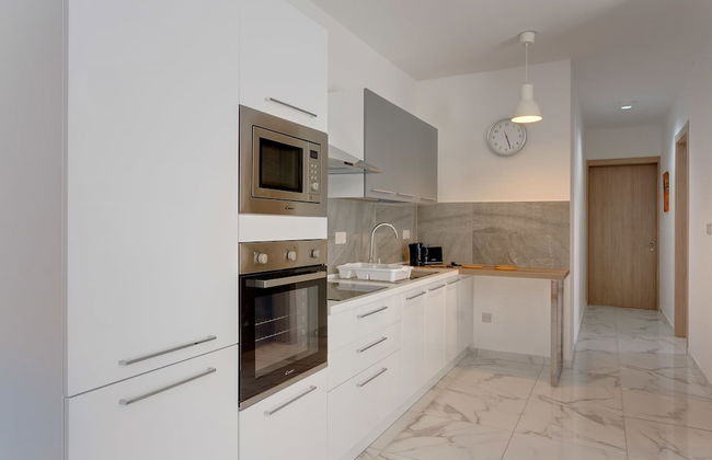 Luxury 2 Bedroom Apartment by the Sea - Foto 8