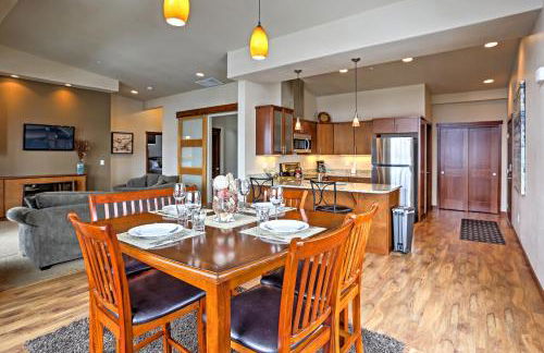 Breezy Lake Chelan Condo with Pool and Hot Tub Access! - Foto 7