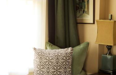 RedTail Inn - 3 Suites Sleeps up to 12 - Foto 53