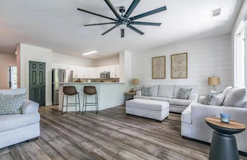 New Listing! Walking distance to Marina. - Foto 16