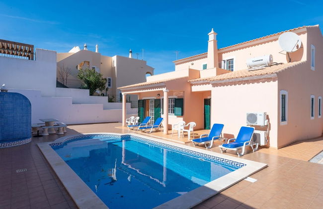 Villa Santa Maria With 3 Bedrooms and 4 Bathrooms - Foto 2