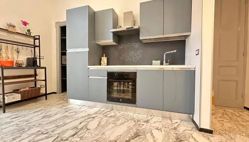 SANREMO Mare e Relax - Affittasi Alloggio della Piazza con Aria condizionata, Balcone e ampia disponibilità di parcheggi liberi - Foto 4, stove