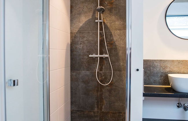 Apartment in Vrouwenpolder Near the Beach - Photo 24