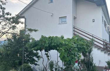 Deluxe apartman Mimi Viskovo with a free parking space - Photo 8