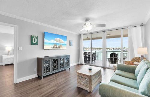 Curacao - Large 2x2 Waterfront Condo Great View Pool & Dock - Photo 8