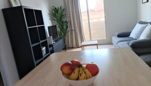 COOL! 5' to metro. 15' to Center/beach by metro. - Photo 4