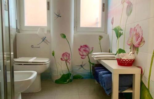 [La Casa DiLù] Moderno Trilocale e Ampio Terrazzo - Foto 34