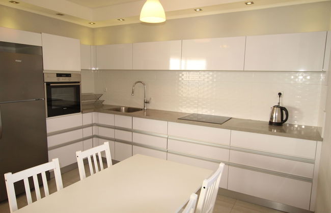 Royal Apartment on the Sea - Photo 14