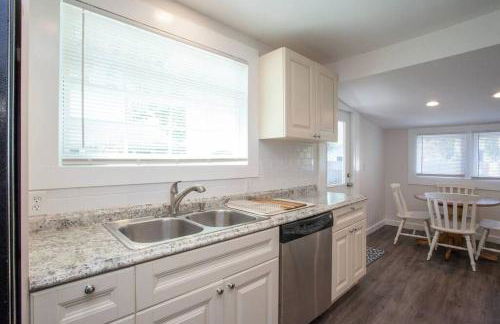 Bright, Immaculate and Cozy Coastal Cottage in Ozona - Foto 10