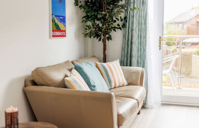 Spinnaker House - Photo 18