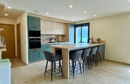 La Maison du Lac sleeps 10 and has air conditioning - Foto 37