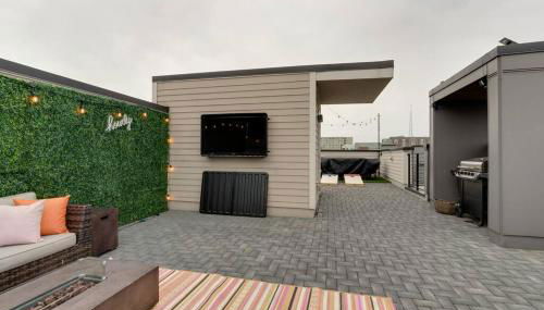 Luxury Townhome! Rooftop-Game Room! Near Broadway! - Foto 3