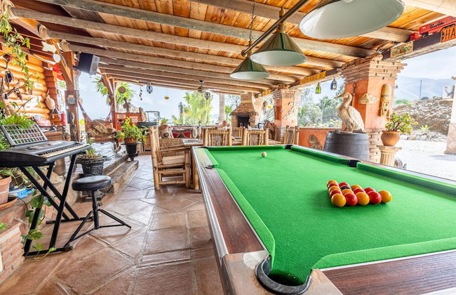 Luxurious Private Cabin Pool Hottub & Fireplace - Foto 35