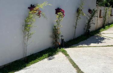 Casinha com área externa - Foto 6