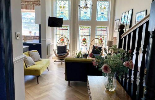 Stunning 3 bedroom Victorian home near Pollok country park - Foto 12