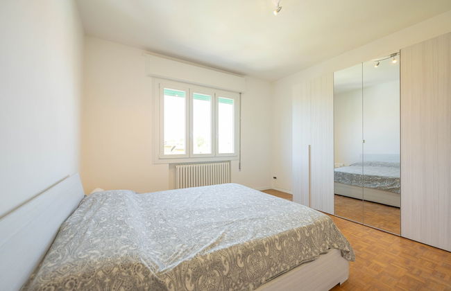 Venice Roof Garden - Photo 2