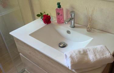 Masía Can Janet alojamiento rural con piscina privada en plena naturaleza - Foto 22