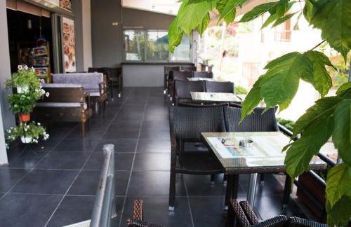 Anamniseis - Foto 26