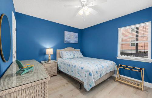 Newly Renovated Condo with Beach access steps away - Foto 3