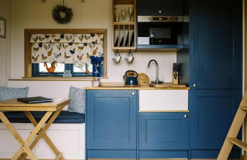 Shepherd's Hut- Hot Tub- Wellness Spa- Wood Burner - Foto 5