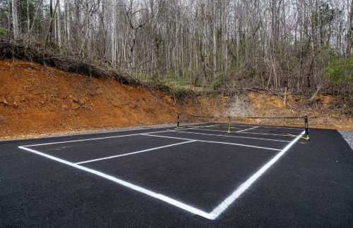 Swimming in the Smokies by American Patriot Getaways - Foto 67