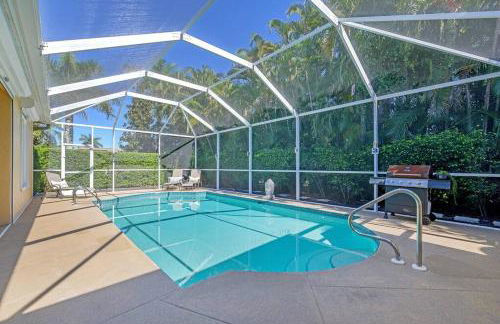 Paradise Escape Luxury Pool w/Game Room King Bed - Foto 27