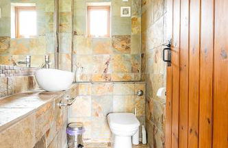 Coach House at Soilzarie - Photo 33