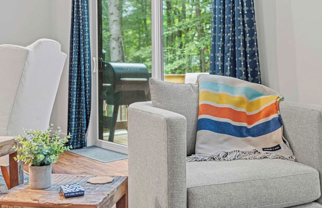 Happy Trails Chalet by Avantstay Sauna + Deck, Private Community Beach Access - Foto 41