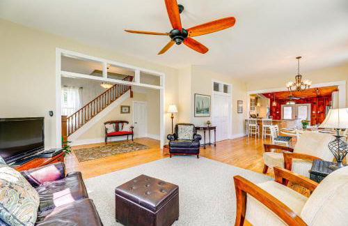 Home with Fire Pit Less Than 1 Mi to Willis Wharf Boat Ramp! - Foto 4